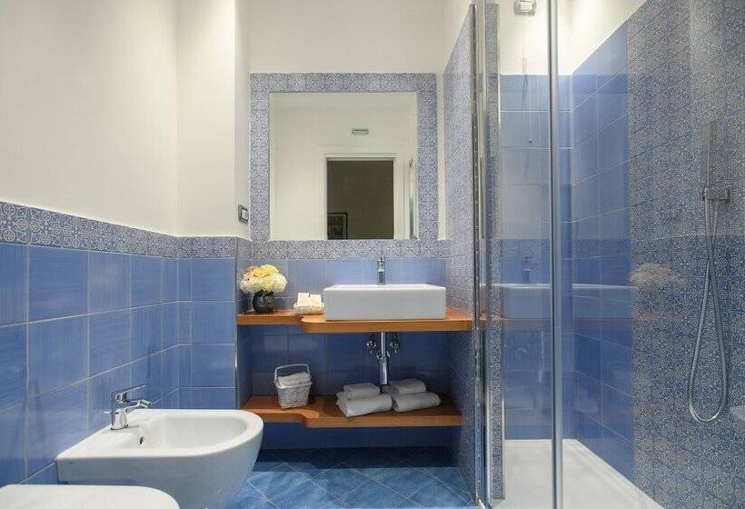 חדר קלאסי עם נוף לים, Il Pino