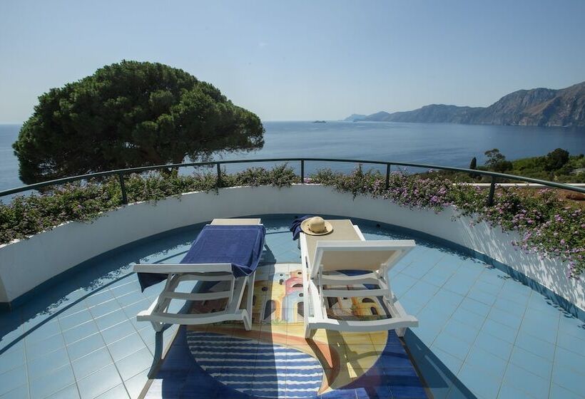 חדר קומפורט עם נוף לים, Il Pino