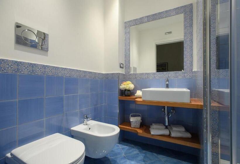 חדר קלאסי עם נוף לים, Il Pino