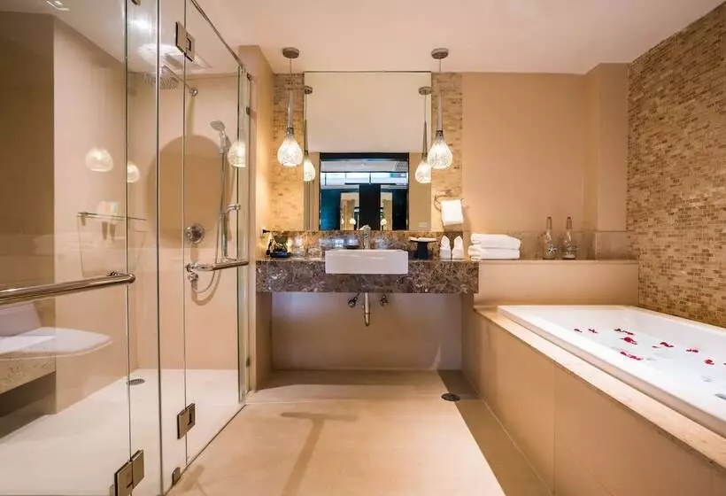 سوییت با چشم‌انداز دریا, Kc Grande Resort Koh Chang