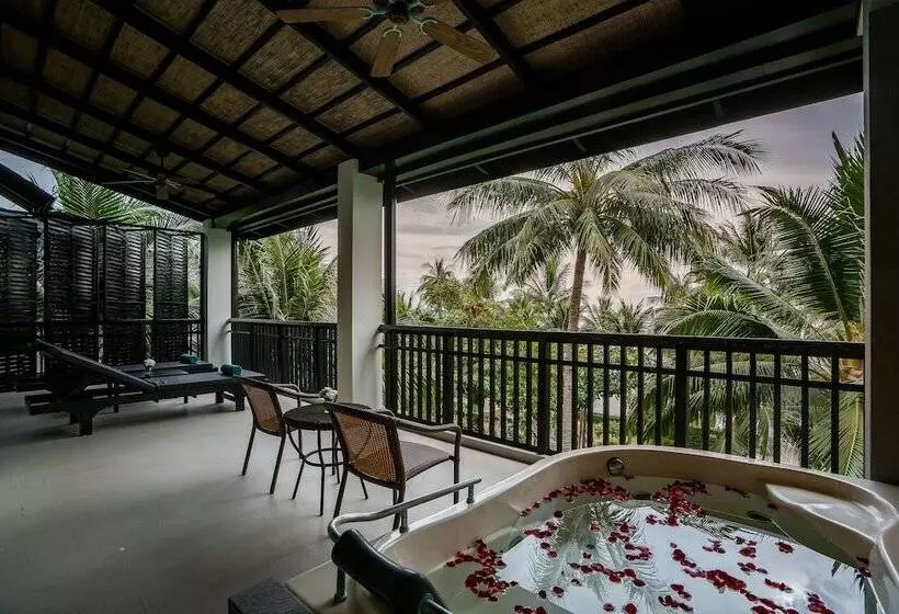 سوییت با چشم‌انداز دریا, Kc Grande Resort Koh Chang