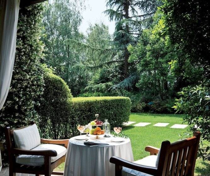 חדר דלוקס, L'albereta Relais & Chateaux