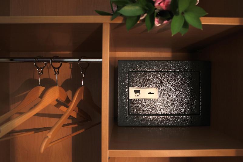 اتاق استاندارد یک نفره, Leonardo