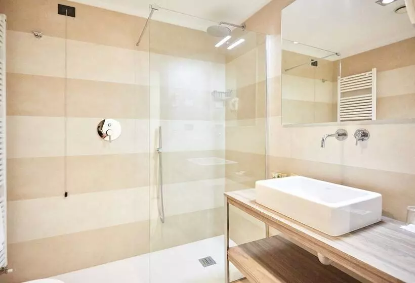 Standard-huone, Ferretti Majestichouse