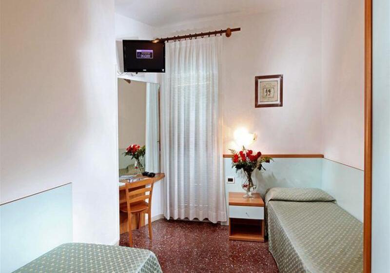 חדר סטנדרט, Mediterraneo