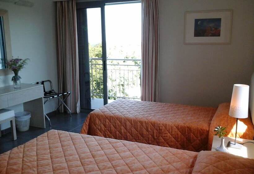 וילה בת 2 חדרי שינה, Natura Beach Hotel And Villas