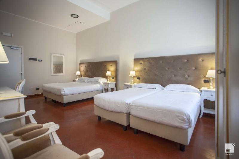 غرفة عائلية, Palazzo Galletti Abbiosi