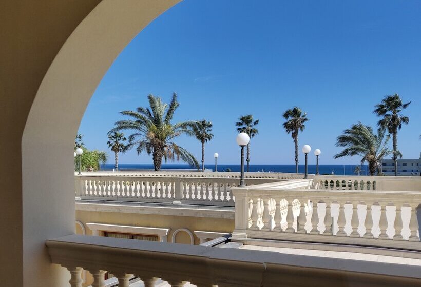 חדר סטנדרט נוף לים, Parco Dei Principi