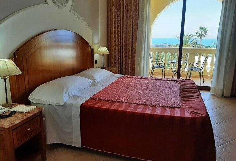 חדר סטנדרט נוף לים, Parco Dei Principi