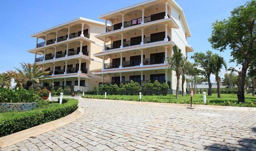 اتاق لوکس با چشمانداز دریا, Phu Hai Beach Resort & Spa Phan Thiet