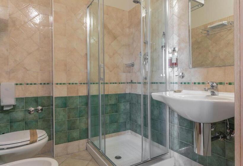 Номер Стандарт Трехместный, Prestige