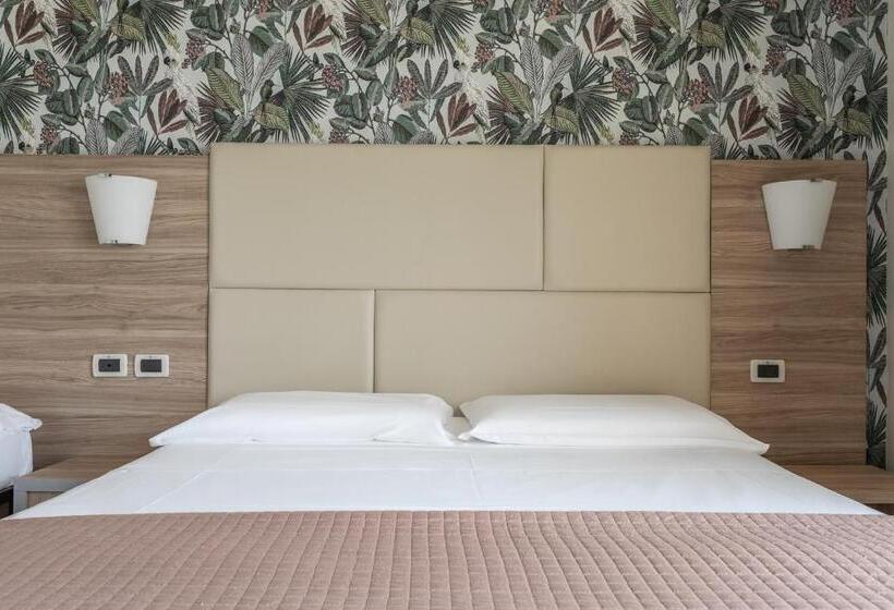 Comfort room with balcony, Prestige