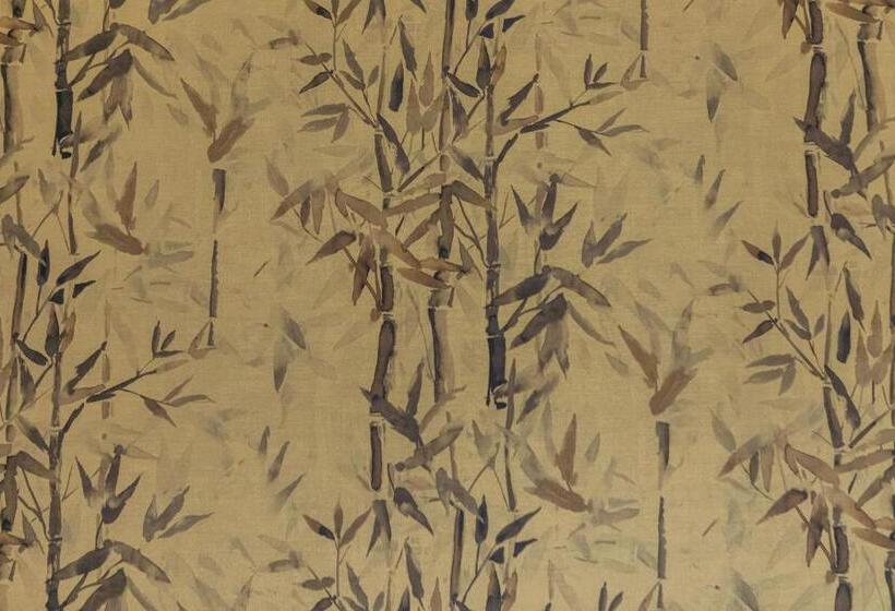 Трехместный Номер Стандарт с Балконом, Prestige