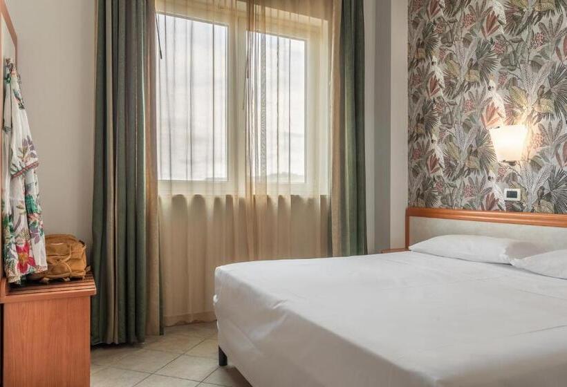 Номер Стандарт Трехместный, Prestige