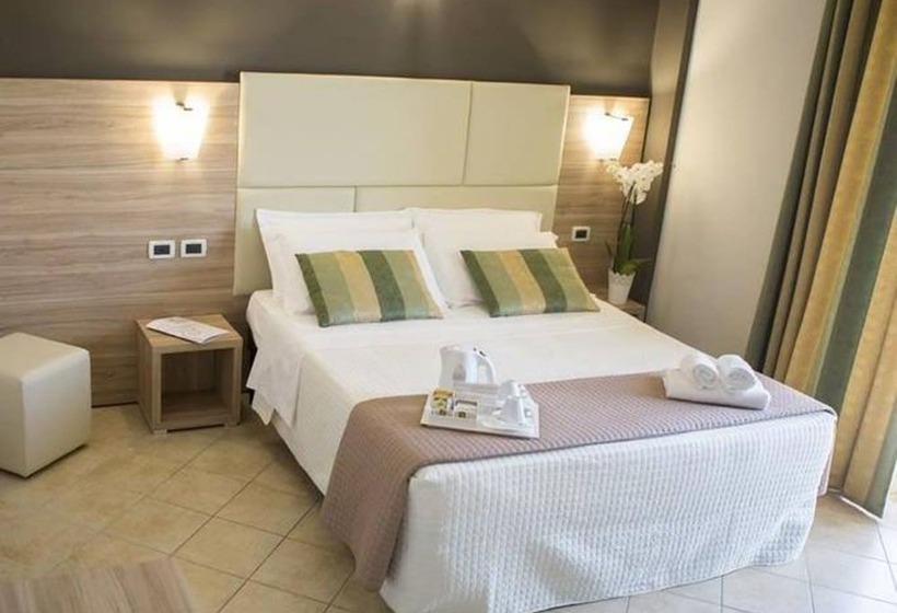 Comfort room with balcony, Prestige