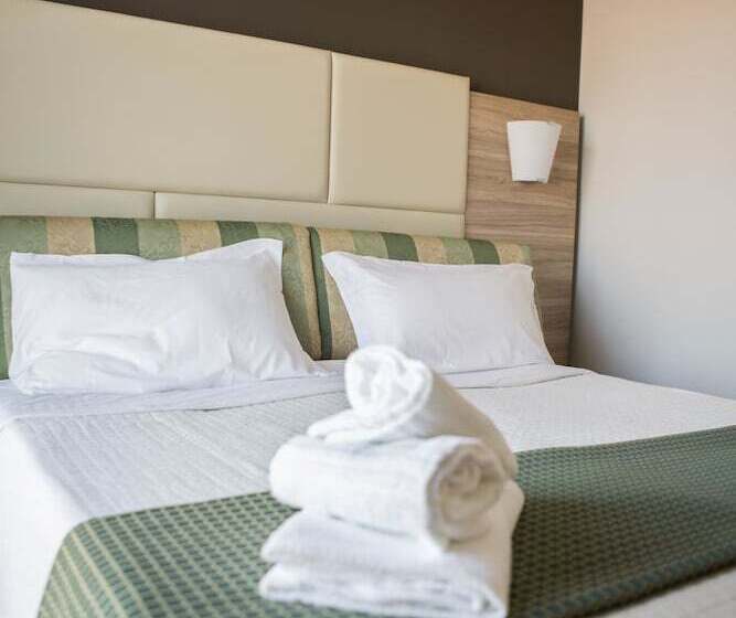 Comfort room with balcony, Prestige