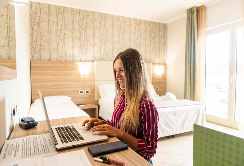 Comfort room with balcony, Prestige