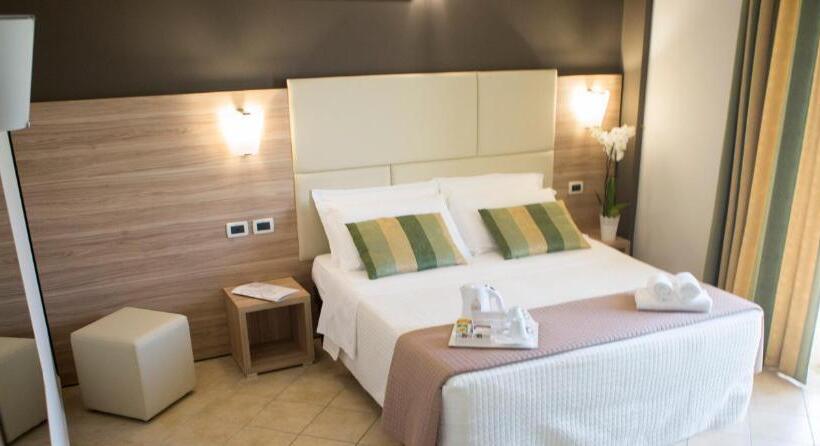 Comfort room with balcony, Prestige