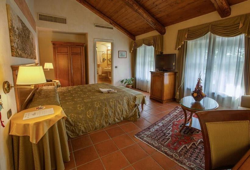 غرفة كلاسيكية ثلاثية, Romantic Hotel Furno