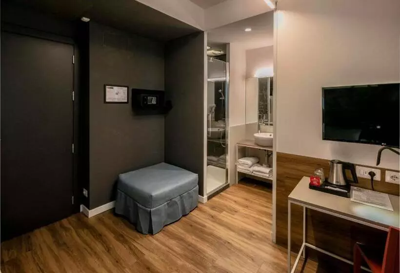 キングサイズベッドのスーペリアルーム, Best Western Hotel Corsi
