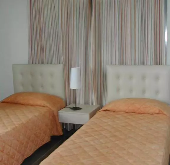 ツーベッドルーム　ヴィラ, Natura Beach Hotel And Villas