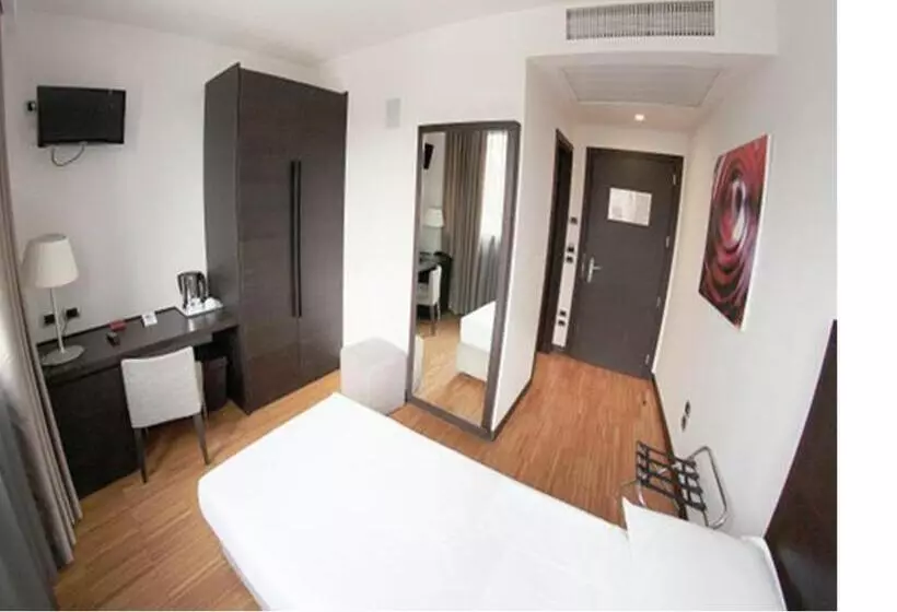 Standard Enkelrum, Postumia Hotel Design