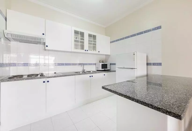 2 Bedroom Apartment Side Sea View, Ukino Terrace Algarve