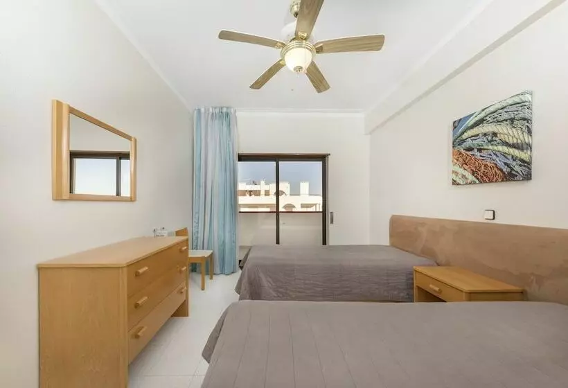 2 Bedroom Apartment Side Sea View, Ukino Terrace Algarve