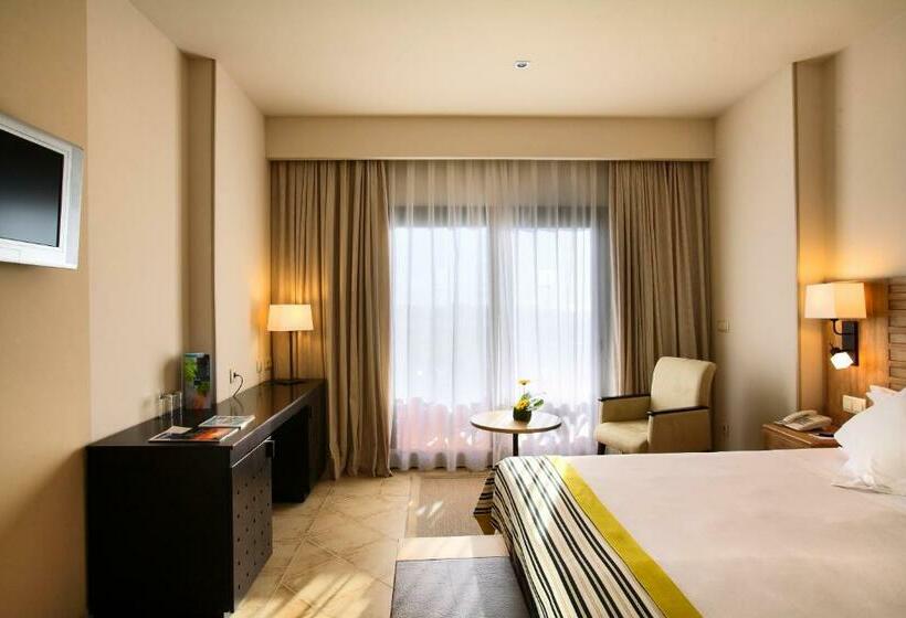 带露台的高档房间, Barcelo Punta Umbria Beach Resort