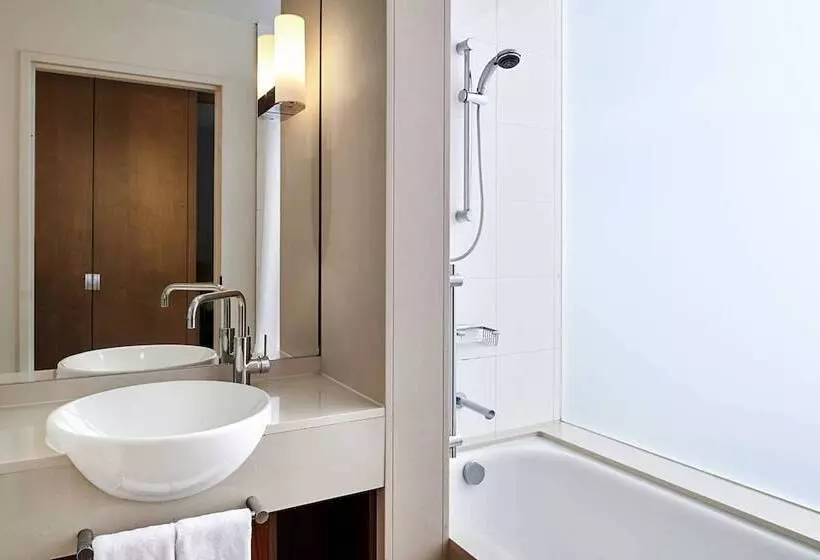 2ダブルベッドのスタンダードルーム, Courtyard By Marriott Sydney North Ryde