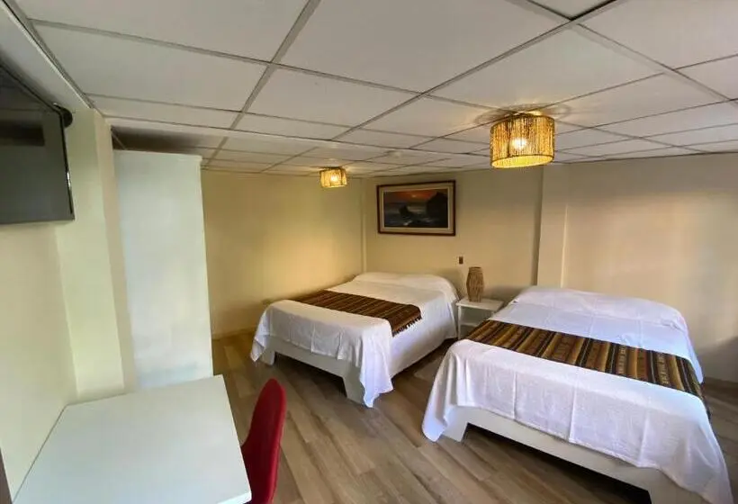 Standaard Driepersoonskamer, Hostal Alcala