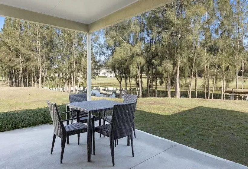 スリーベッドルーム　ヴィラ, Rydges Resort Hunter Valley