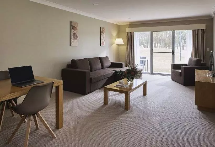 スリーベッドルーム　ヴィラ, Rydges Resort Hunter Valley