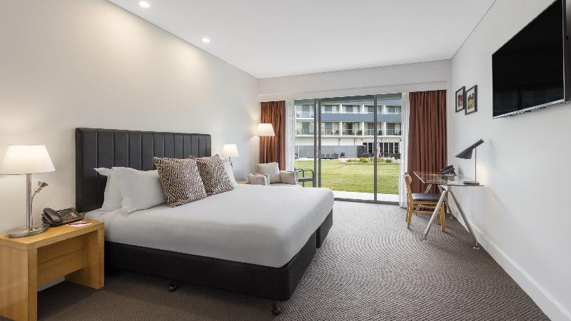 غرفة قياسية سرير كينج لذوى الإحتياجات الخاصة, Rydges Resort Hunter Valley