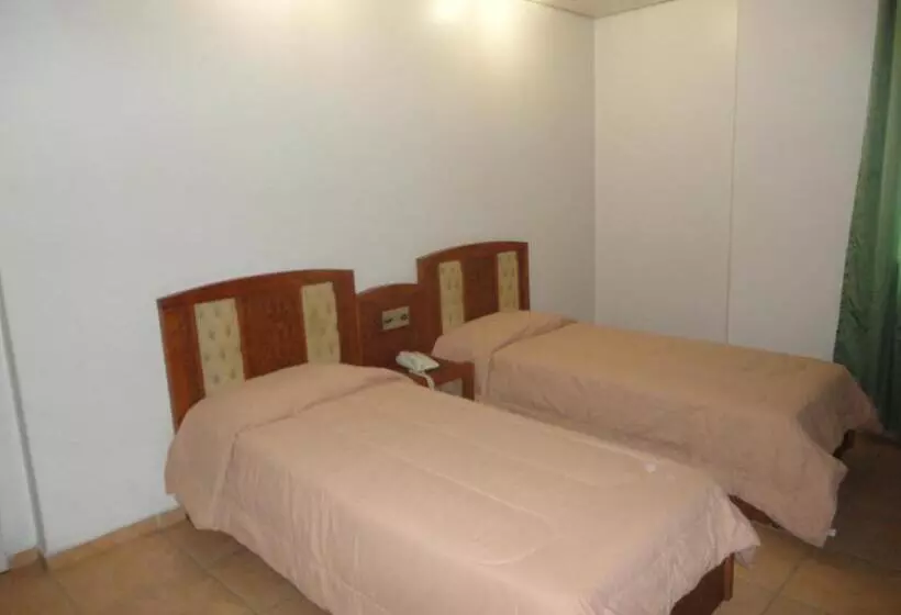 اتاق استاندارد, Joamar