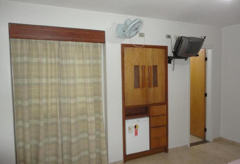 스탠다드 룸 더블 침대, Joamar