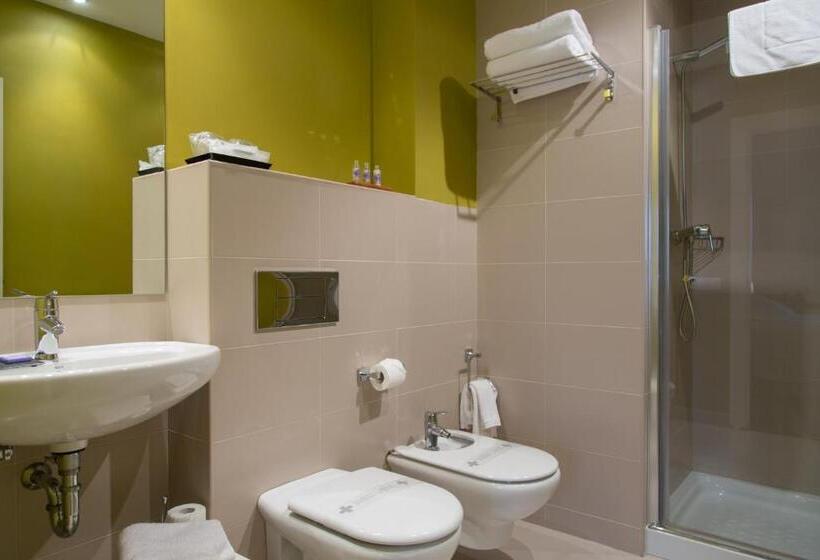 اتاق استاندارد, La Capellanía