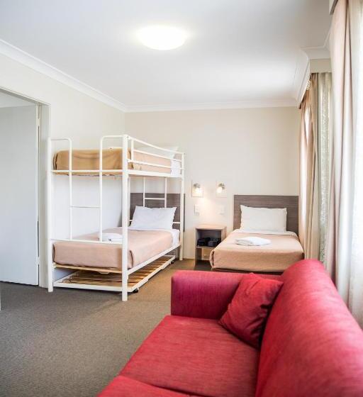 סוויטת 2 חדרי שינה, Lilac City Motor Inn & Steakhouse