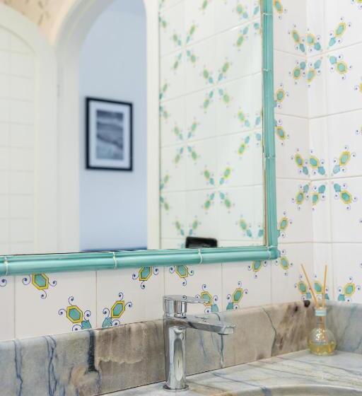 חדר סופריור נוף לעיר, Mamela