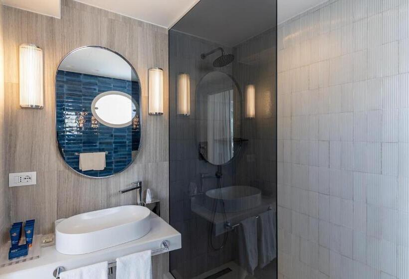 חדר סטנדרט עם מרפסת, Mamela