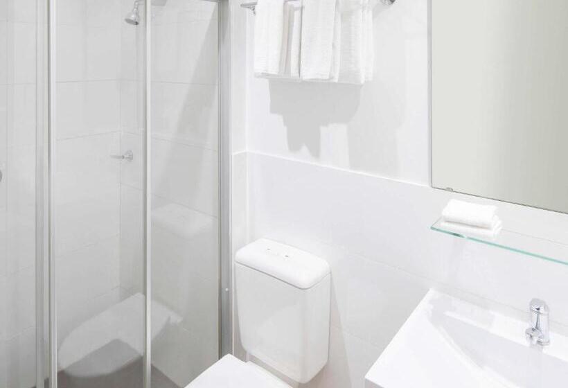 스탠다드 스튜디오 킹침대, Mantra Castle Hill Sydney, An Accor