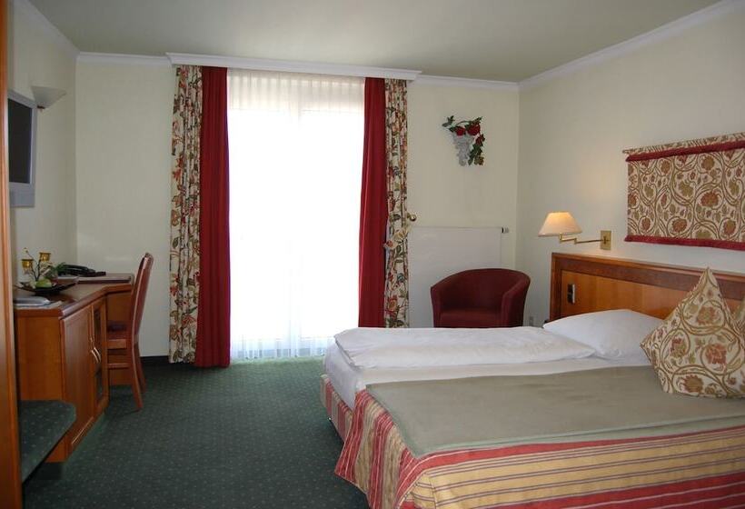 コンフォートルーム, Ochsen