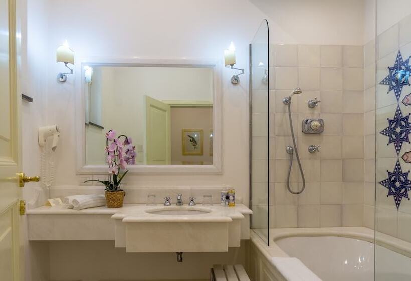 컴포트 룸, Palazzo Belmonte