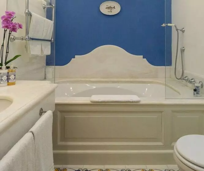 オーシャンビューデラックススイート, Palazzo Belmonte