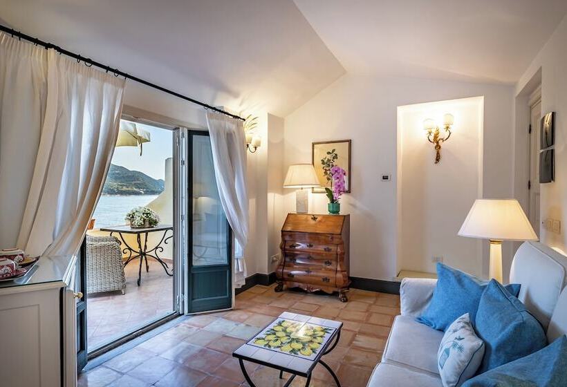 디럭스 스위트 바다 전망, Palazzo Belmonte