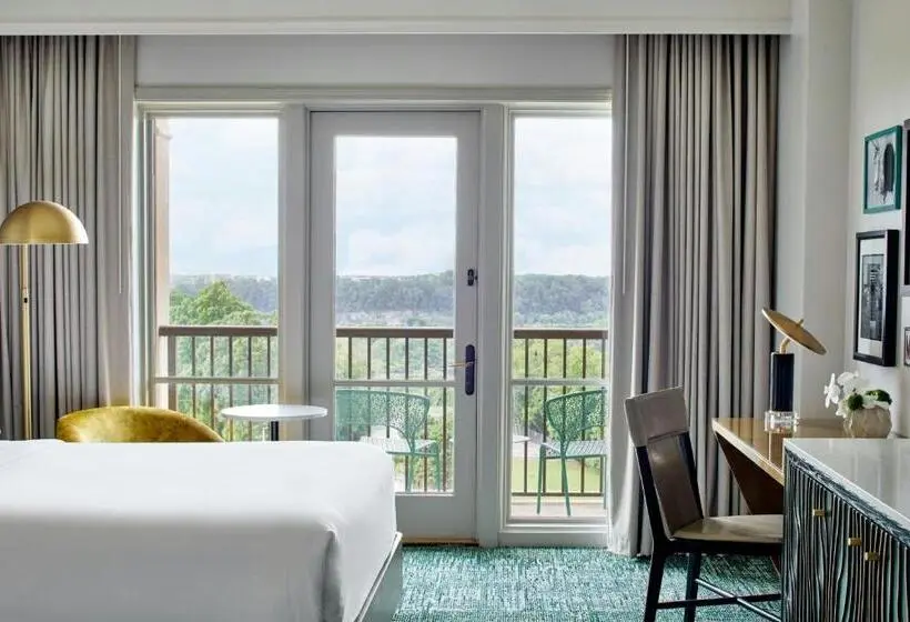 クイーンサイズベッドのスタンダードルーム, Renaissance Shoals Resort And Spa
