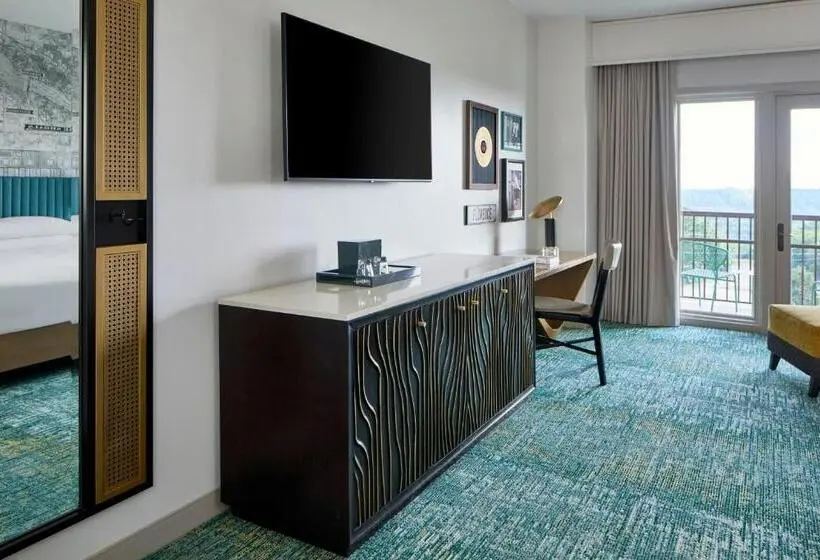 身障者適用キングサイズベッドルーム, Renaissance Shoals Resort And Spa