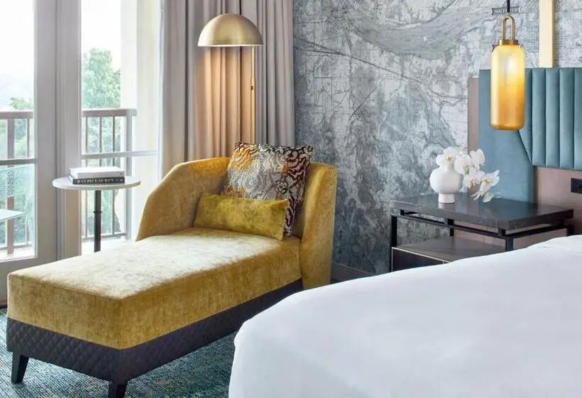 身障者適用キングサイズベッドルーム, Renaissance Shoals Resort And Spa
