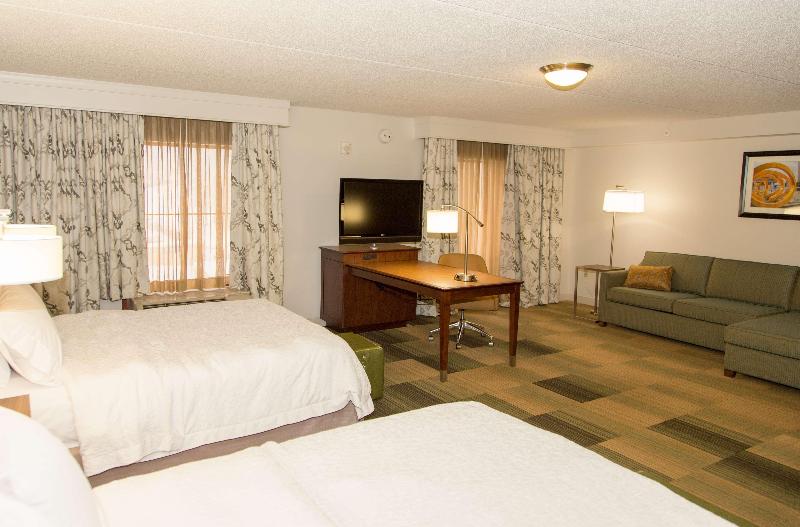 キングサイズベッドのスイートルーム, Residence Inn By Marriott Laredo Del Mar