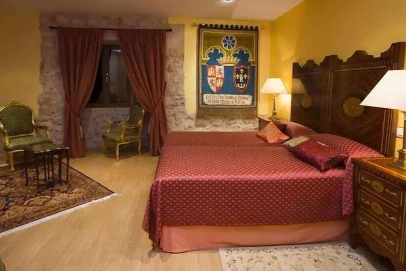 スーペリアールーム, Residencia Real Del Castillo De Curiel